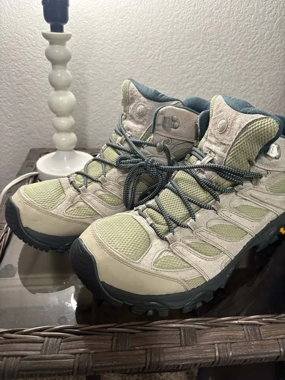 Merrell Mens Moab 3 Mid Gore-Tex Waterproof Hiking Boots